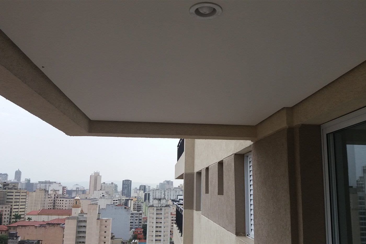 Bela Vista antes: a varanda antes de receber a cozinha.